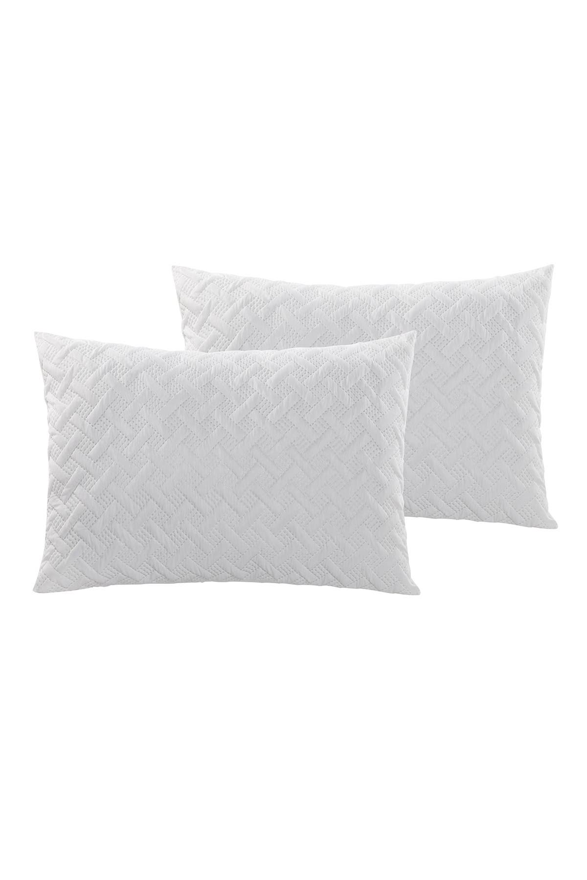 VCNY HOME Nina Embossed Comforter Set - Full/Queen