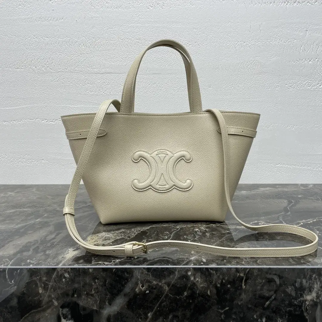 Celine Grained Leather Tote Bag product photo from LabelPicks