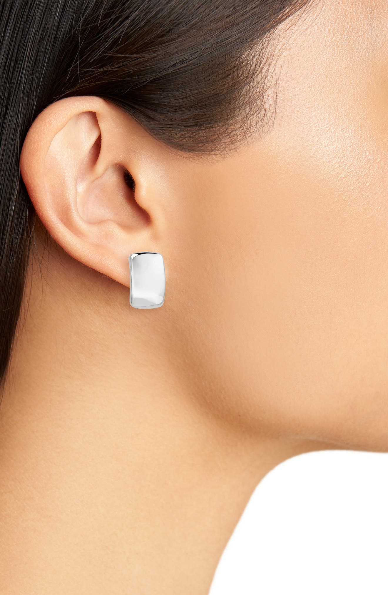 NORDSTROM RACK Wide Curve Stud Earrings
