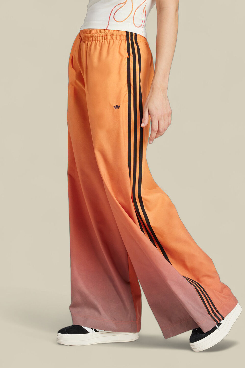 ADIDAS ORIGINALS מכנסי ג'וג אוברסייז