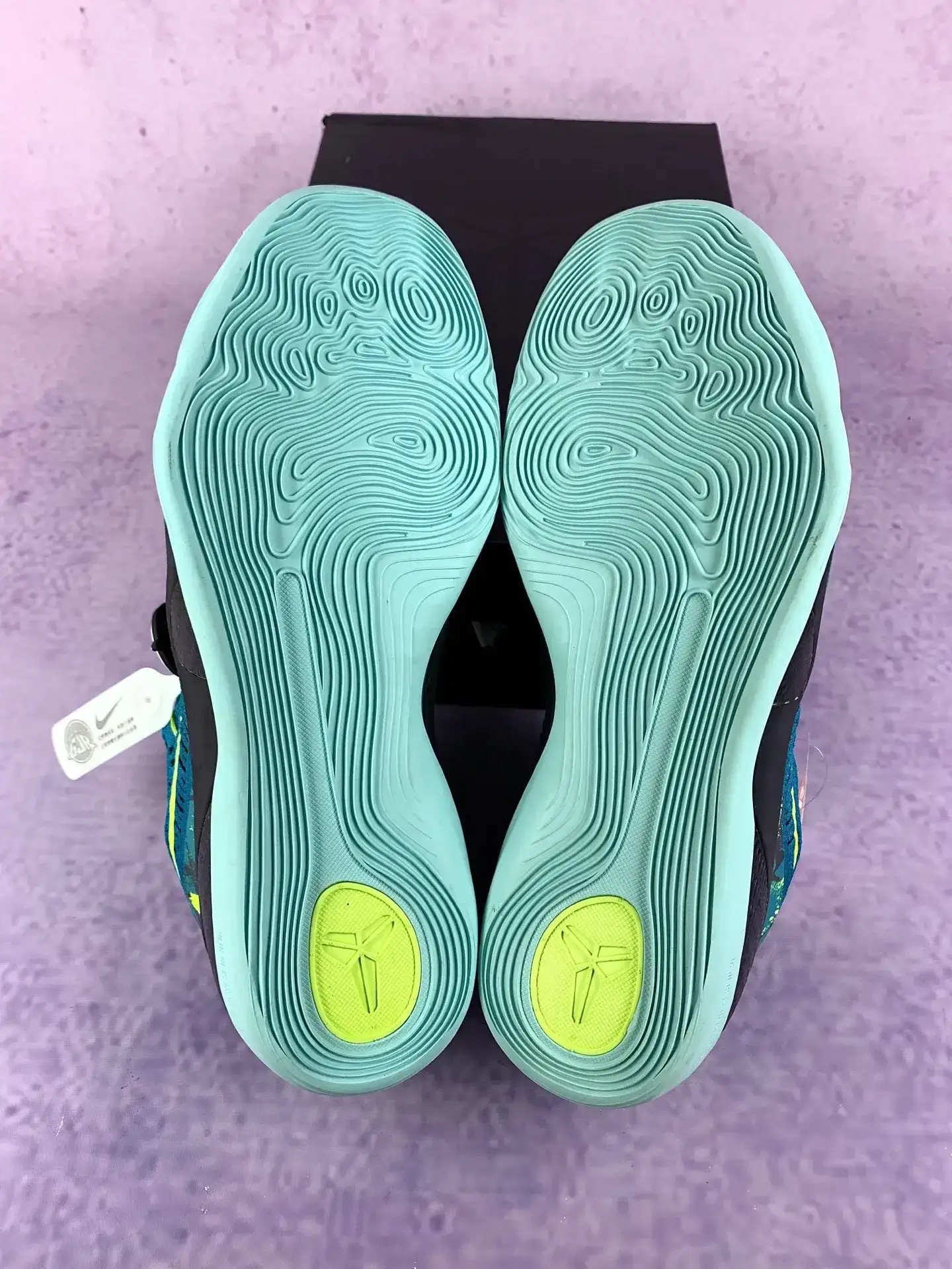 Kobe 9 Elite Low Protro “Perspective” Basketball Shoes product photo from LabelPicks