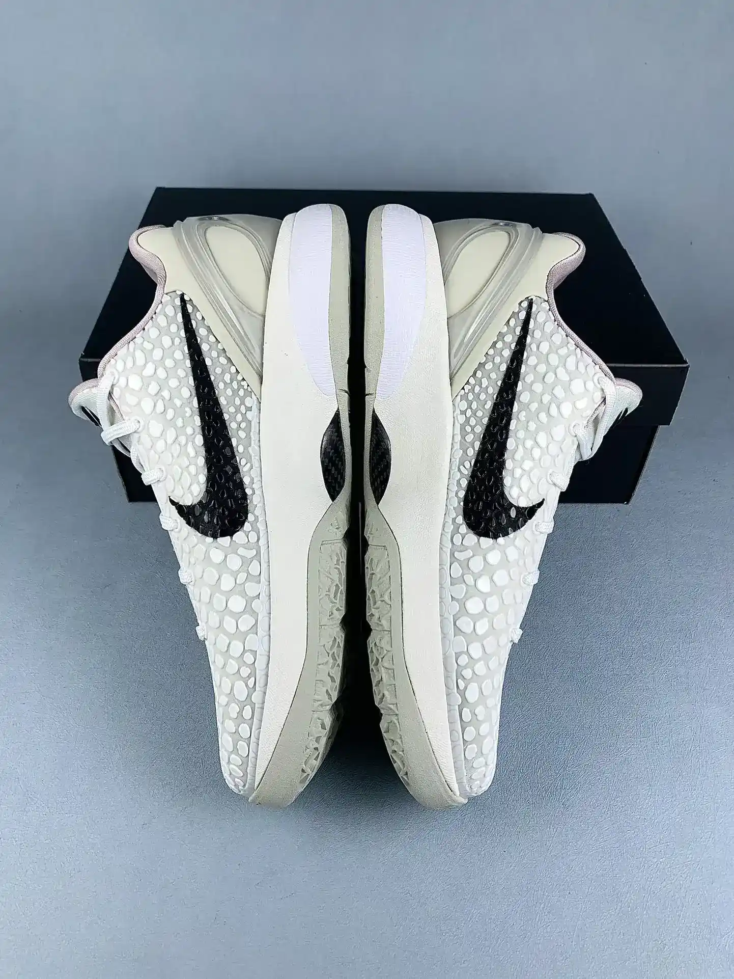 Kobe 6 Protro “Sail” Basketball Shoes product photo from LabelPicks