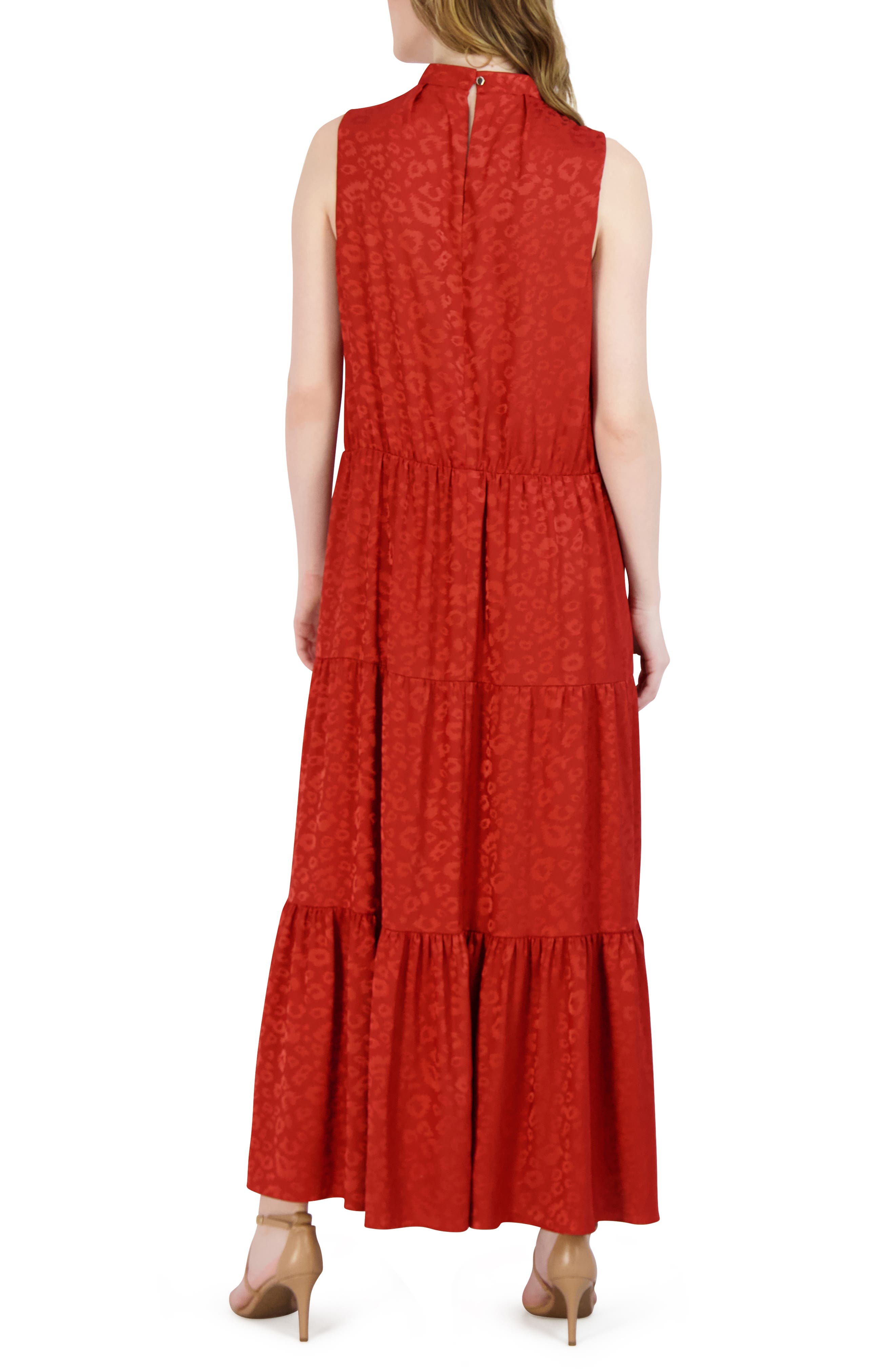 Julia Jordan Tiered Sleeveless Maxi Dress