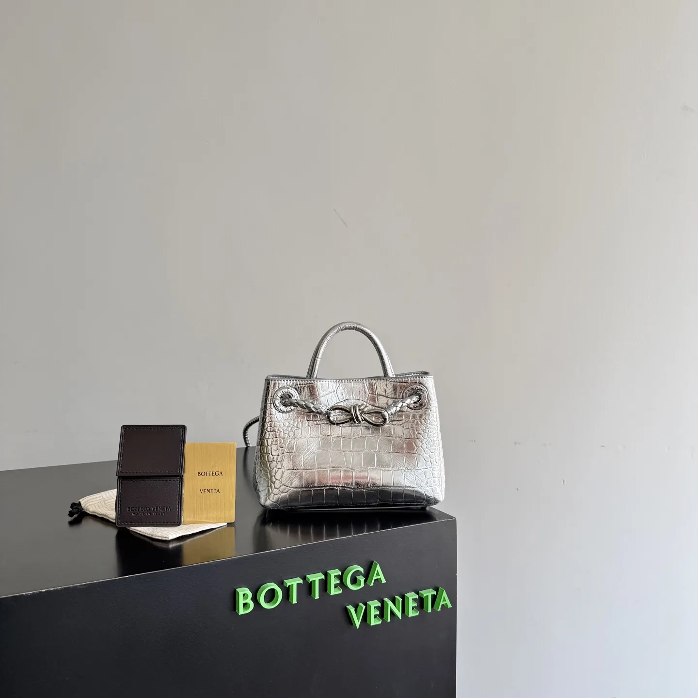 Bottega Veneta Pink Andiamo Top Handle Bag product photo from LabelPicks