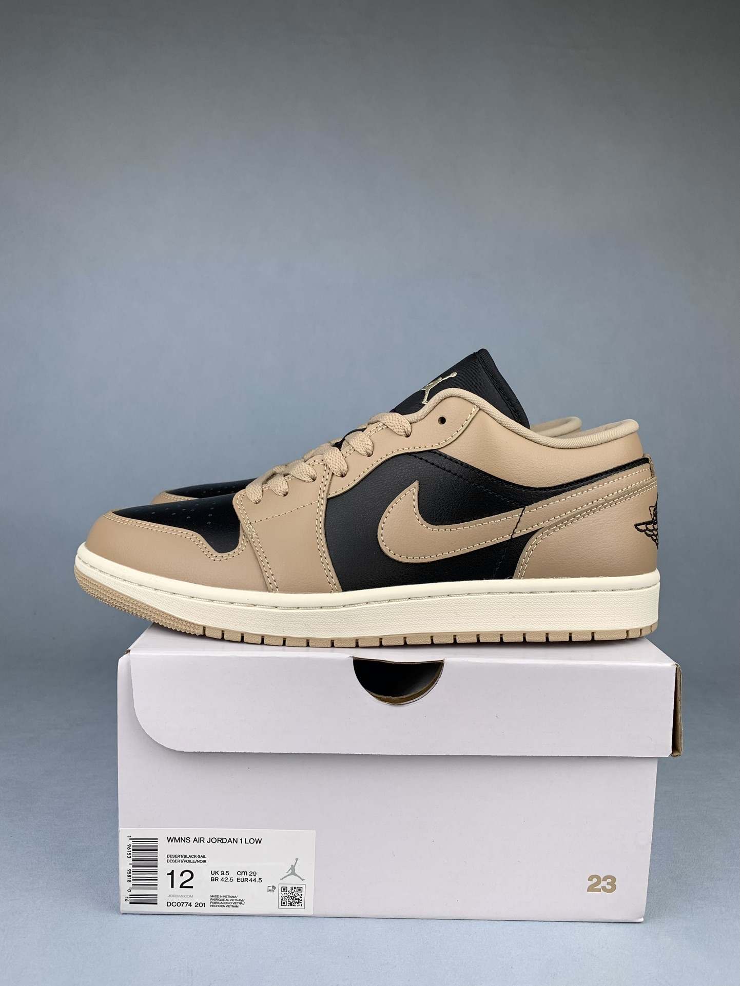 Air Jordan 1 Low Shoes