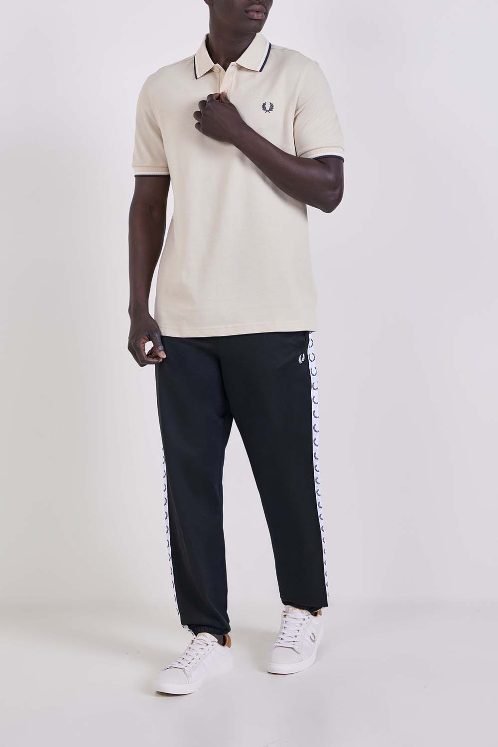 FRED PERRY חולצת פולו בגזרה ישרה
