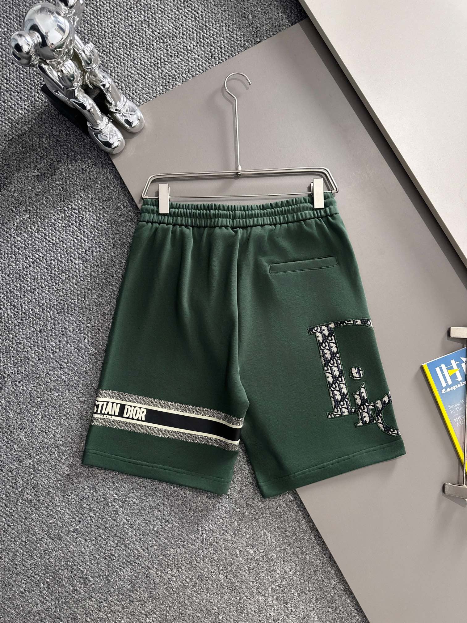 0513 Printed star shorts