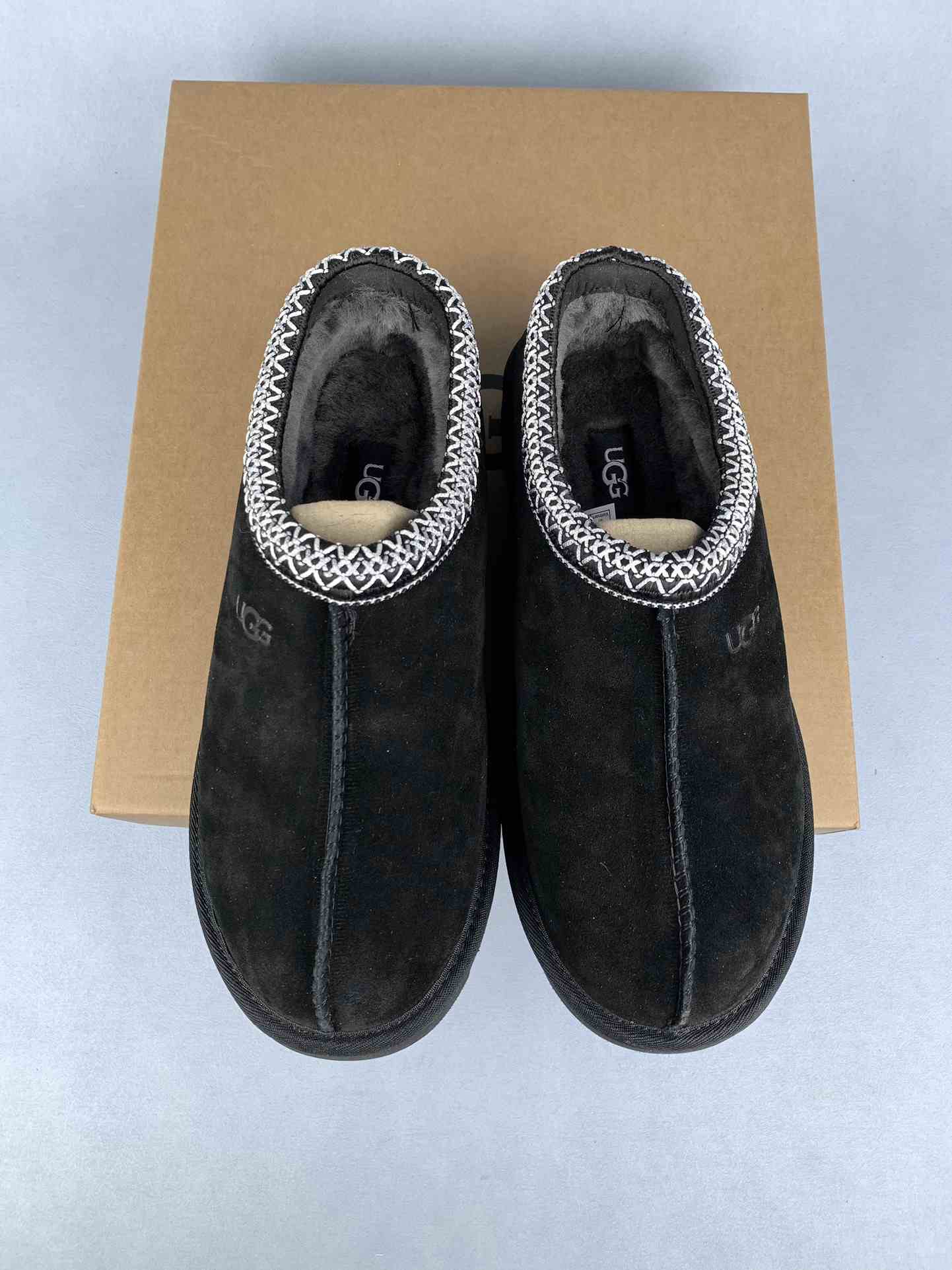UGG Tasman Slipper