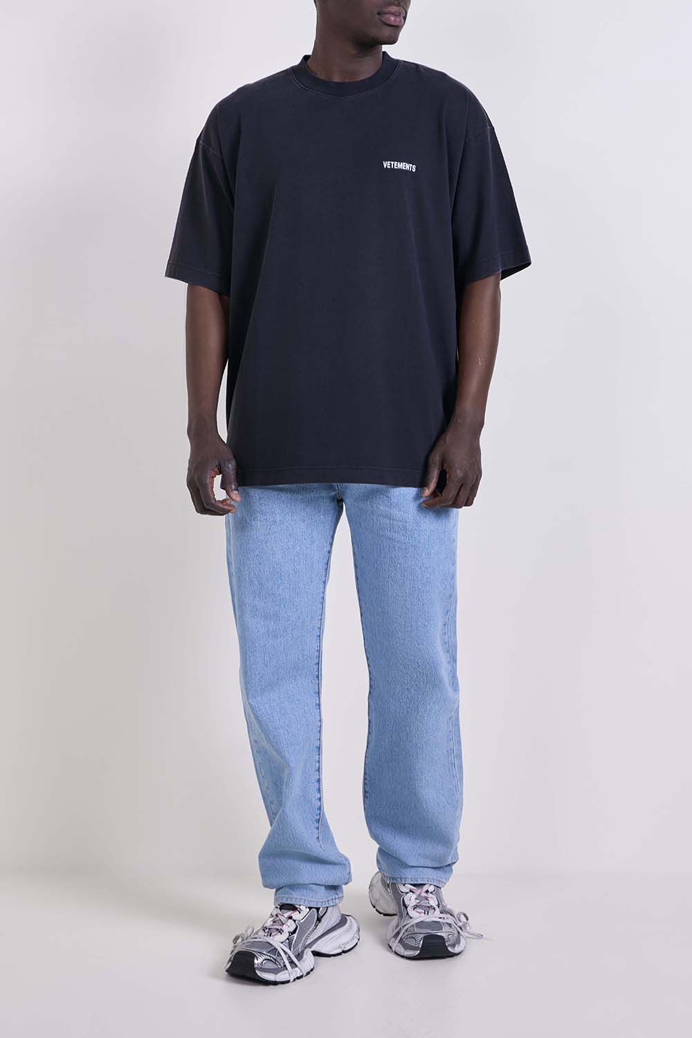 VETEMENTS חולצת טי