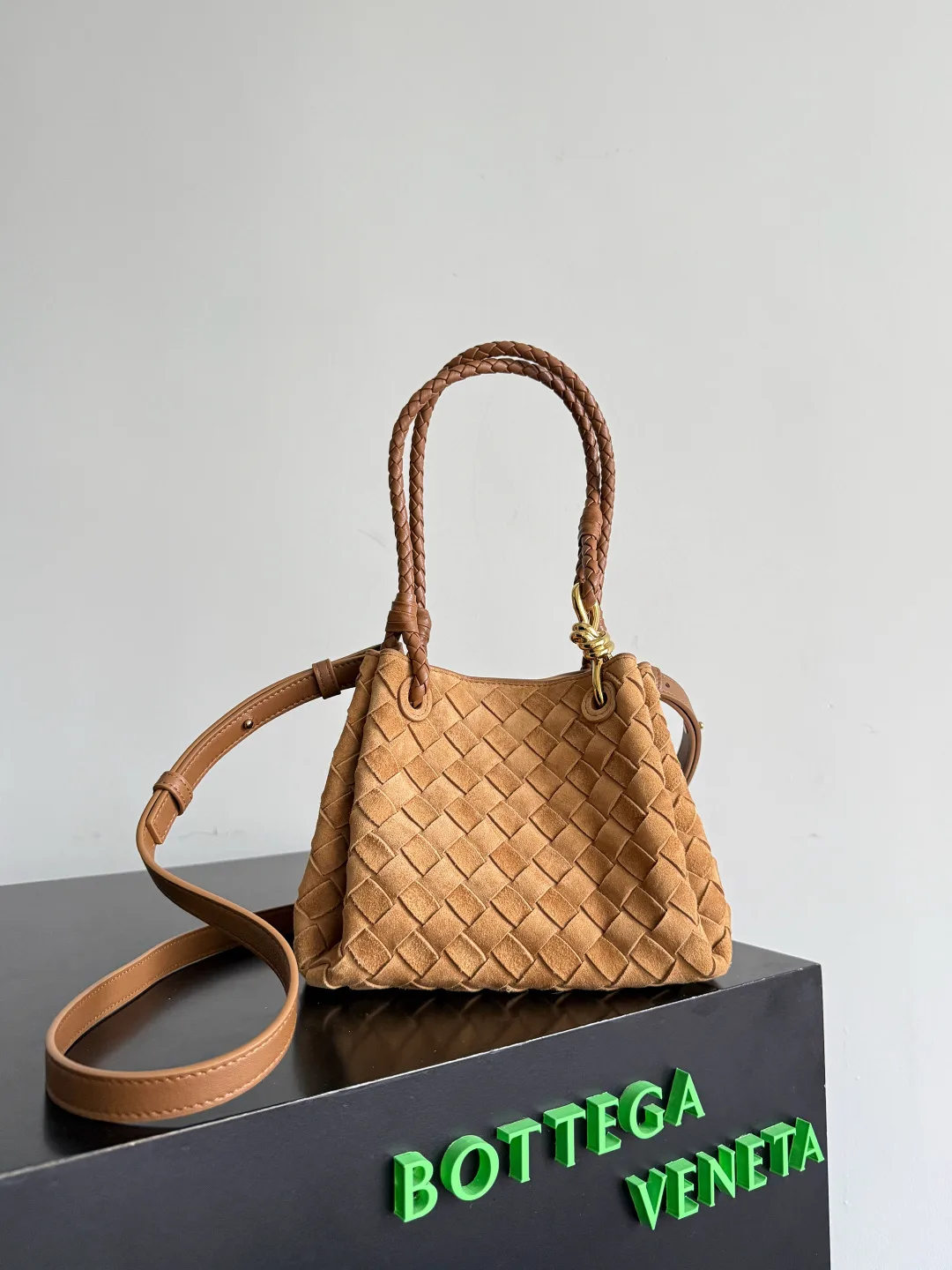 Bottega Veneta Pink Andiamo Top Handle Bag product photo from LabelPicks