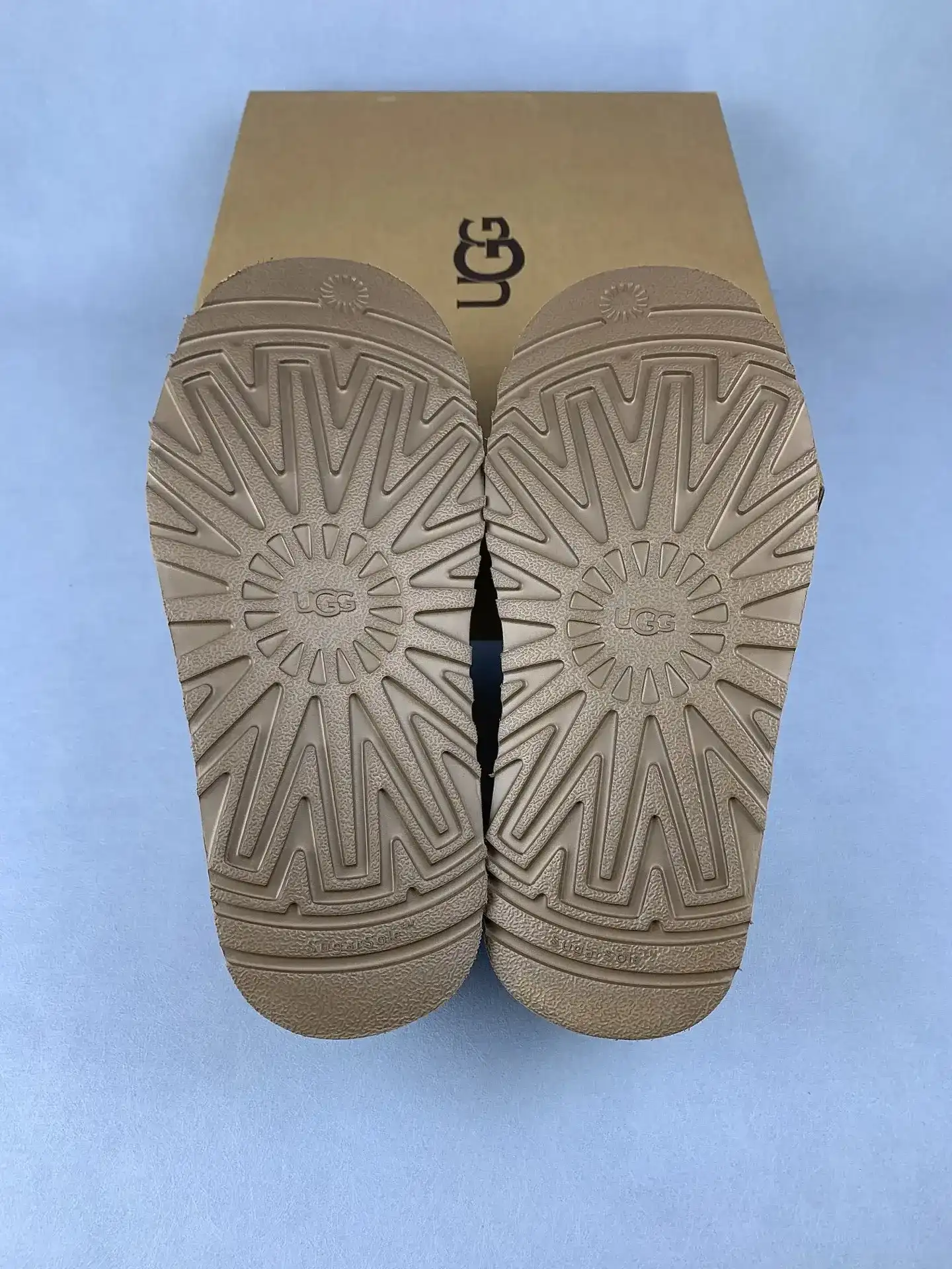 UGG Classic Mini Dipper Boot product photo from LabelPicks