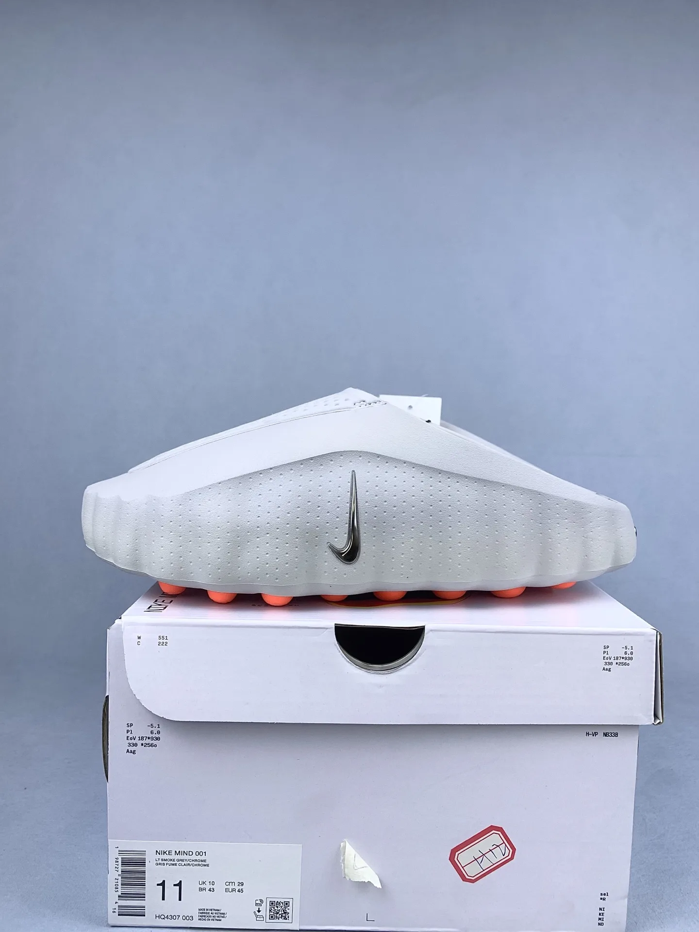 Nike Mind 001 Slides product photo from LabelPicks