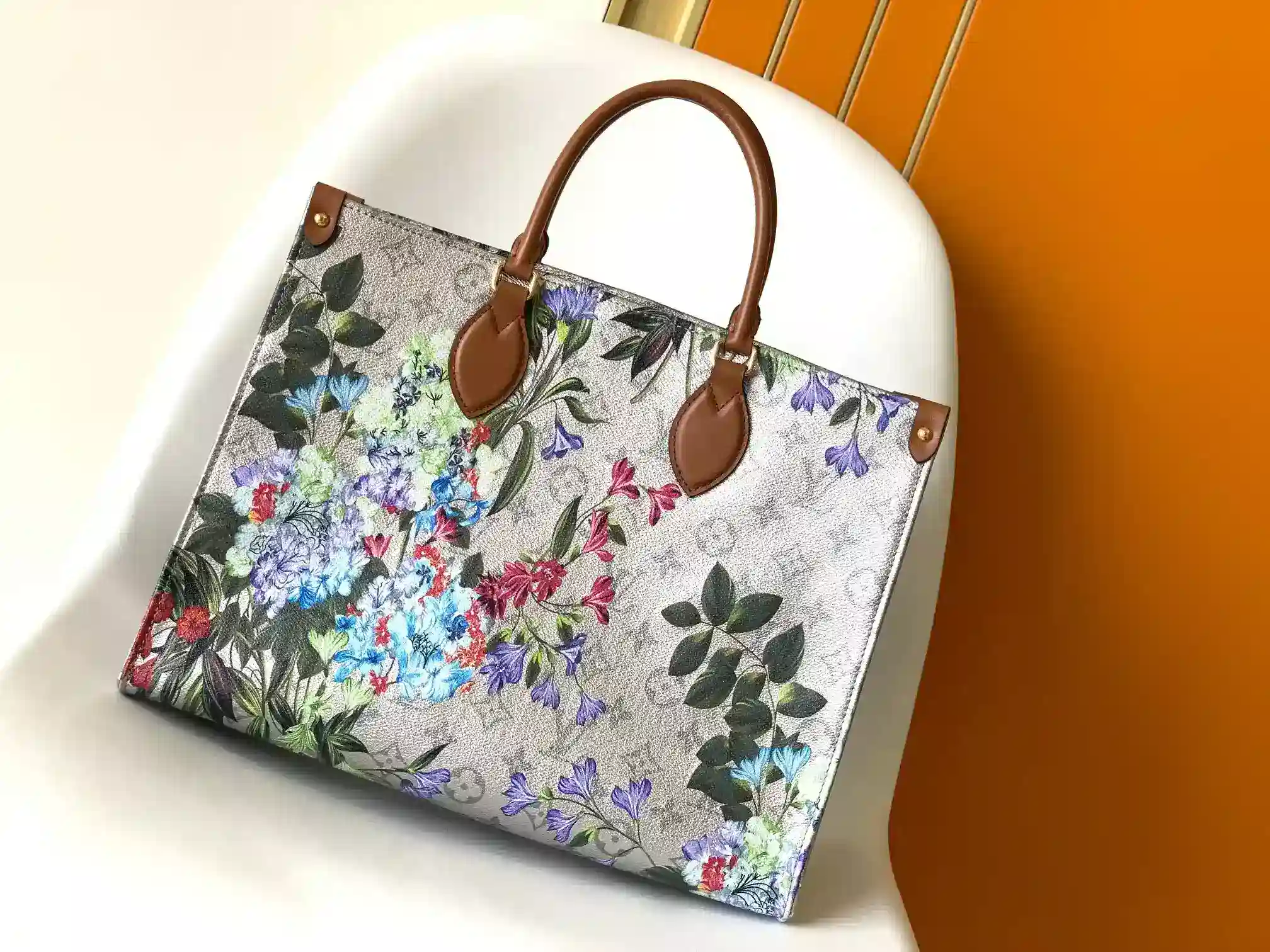Louis Vuitton White Onthego Calfskin Tote Bag product photo from LabelPicks