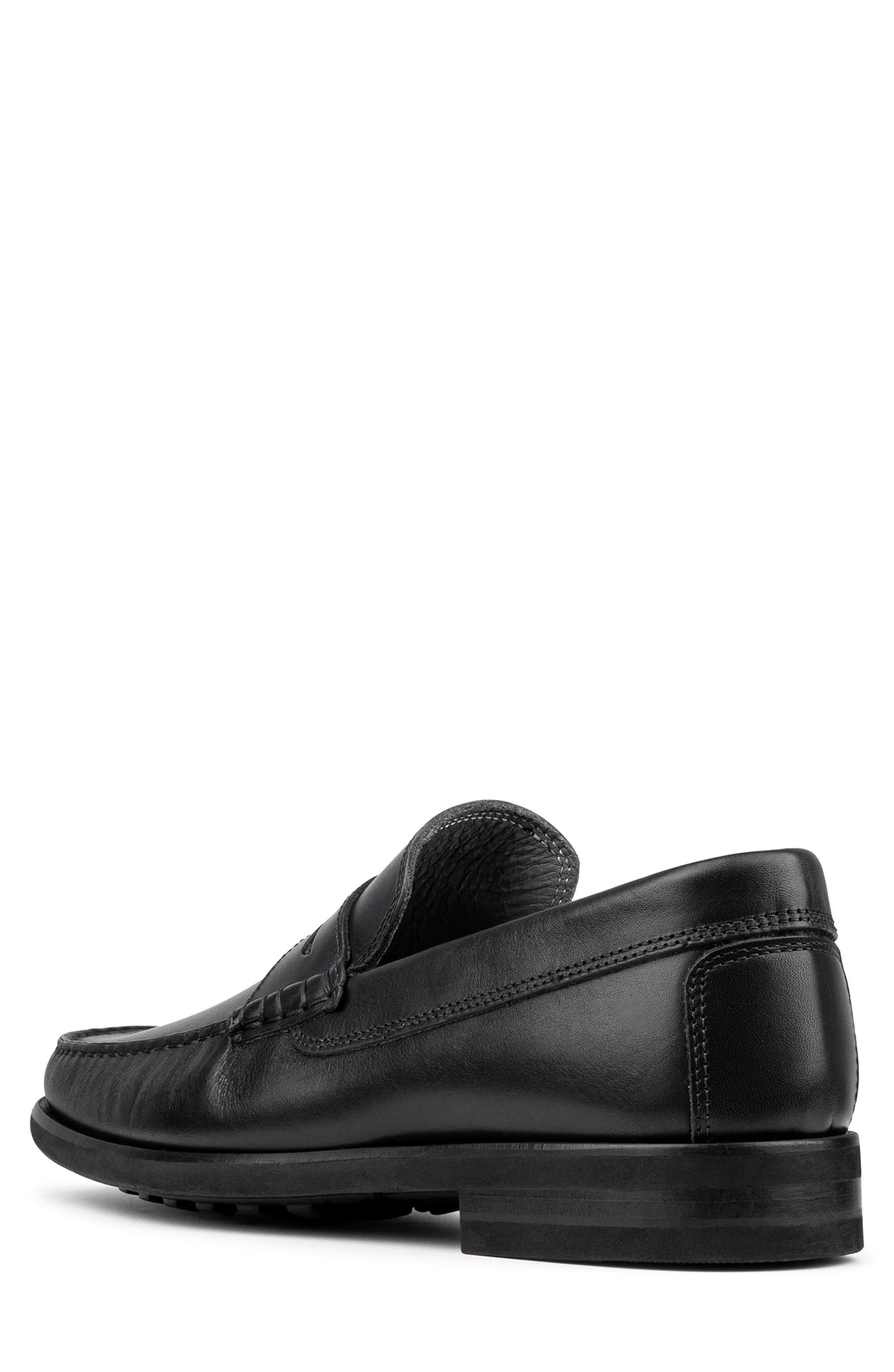 Donald Pliner Penny Loafer
