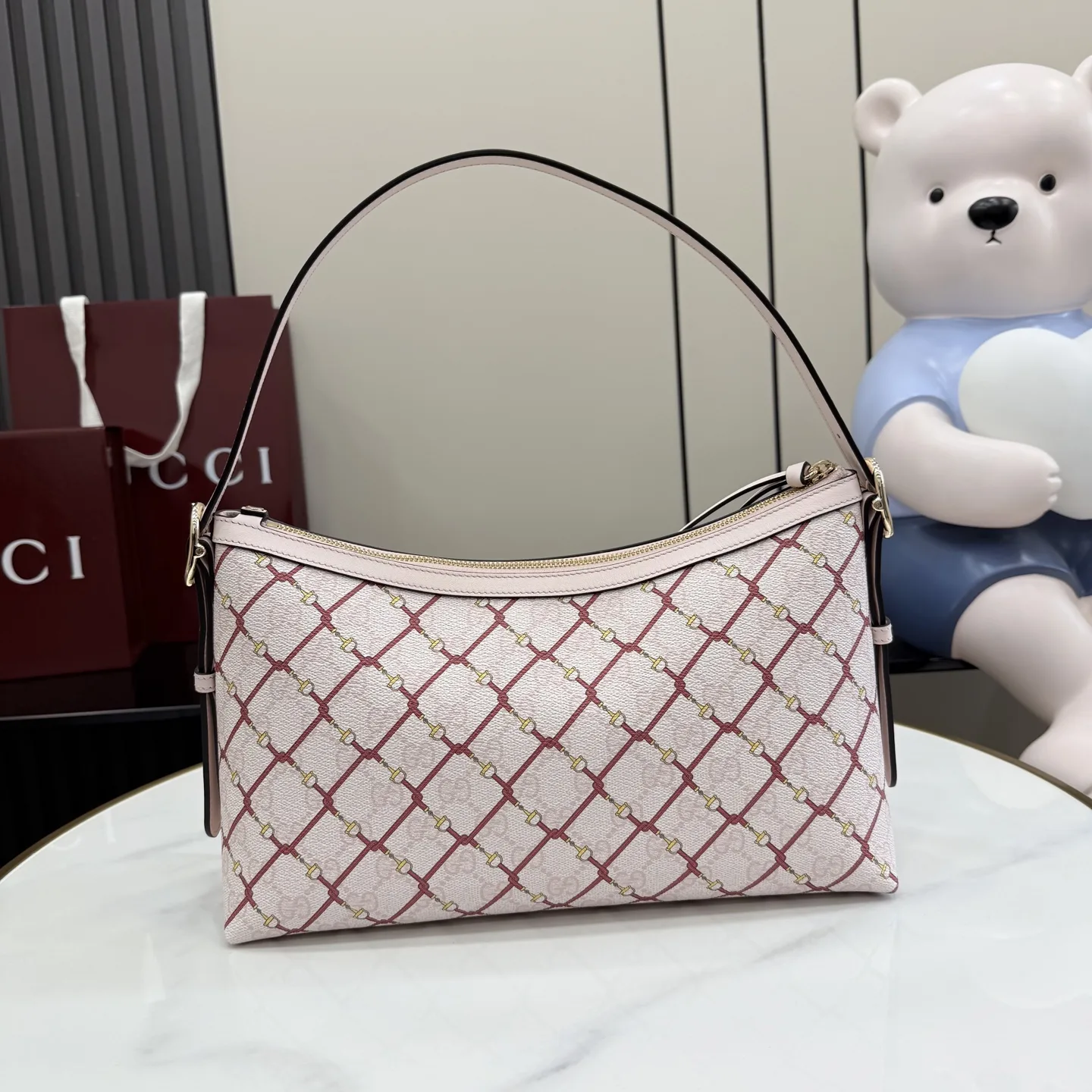 Gucci Pink Shoulder Bag product photo from LabelPicks