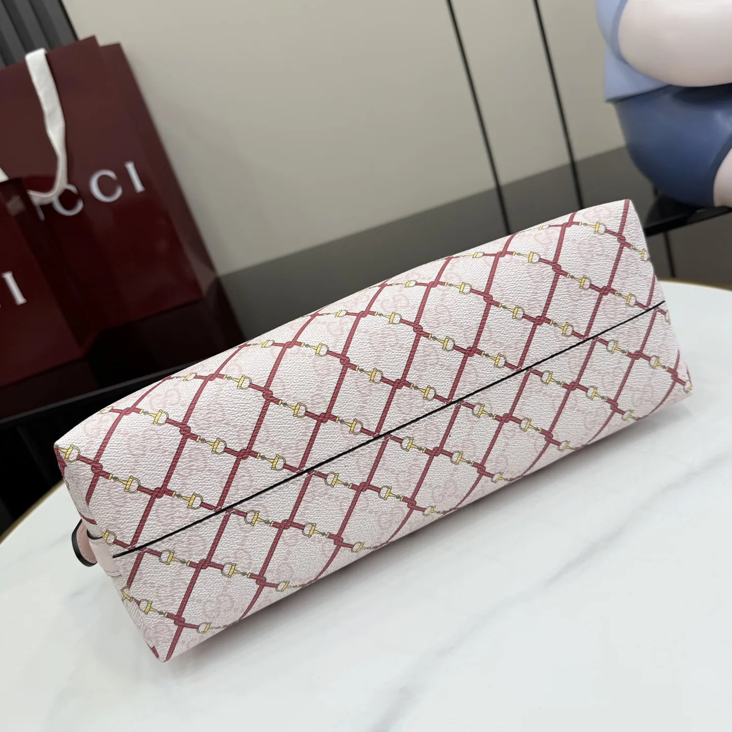 Gucci Pink Shoulder Bag product photo from LabelPicks