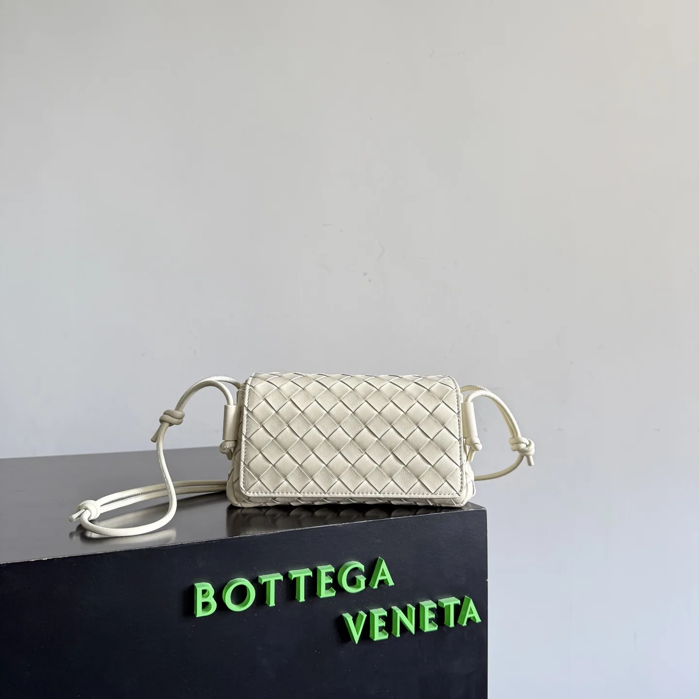 Bottega Veneta Notturno Clutch product photo from LabelPicks