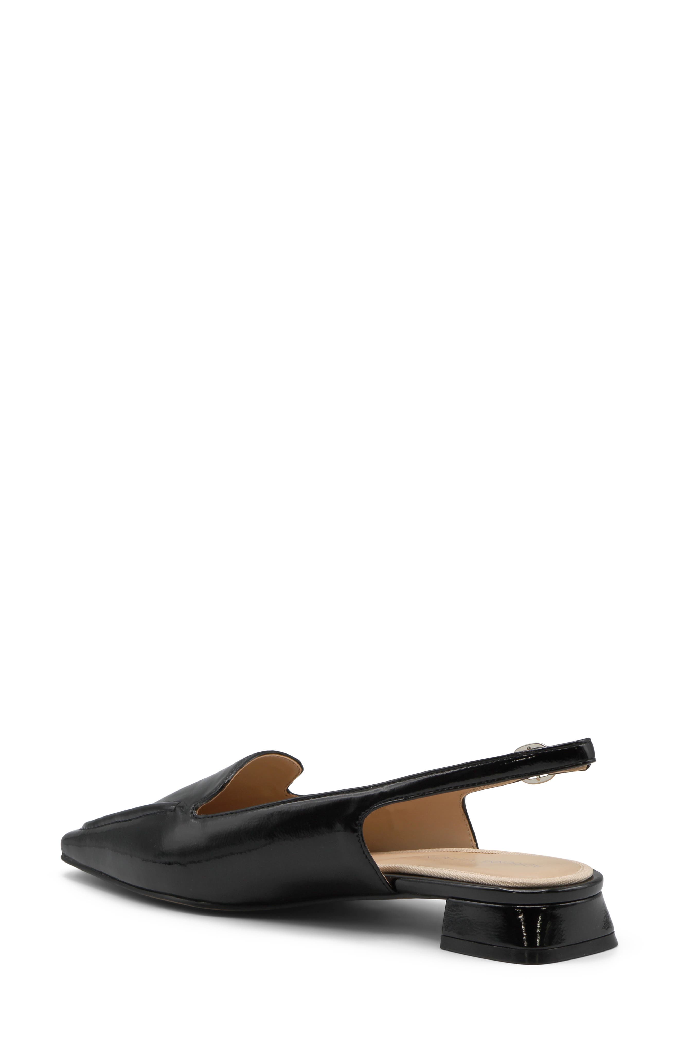 Adrienne Vittadini Rafi Flat