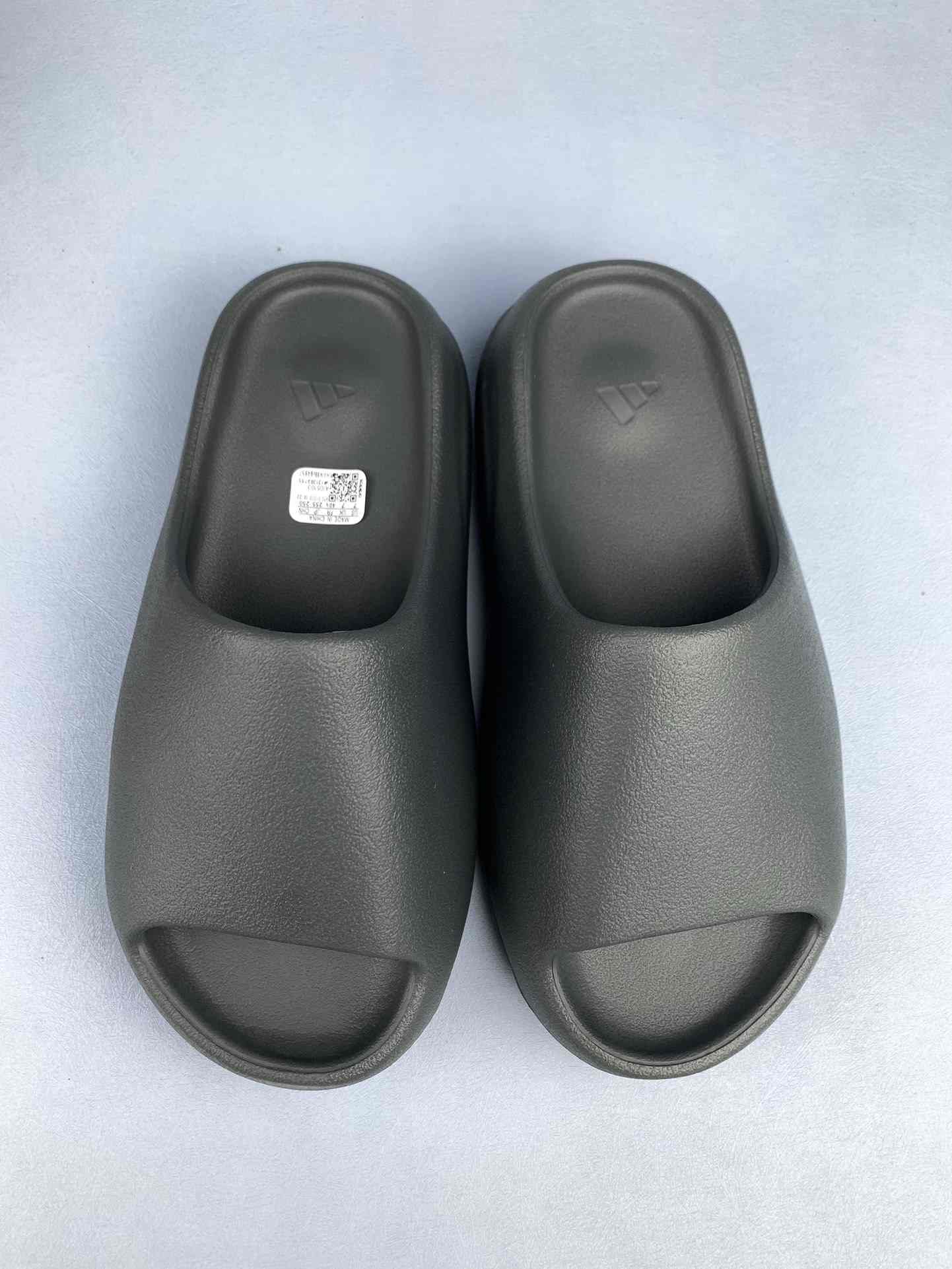 adidas Yeezy Slide Dark Onyx Shoes