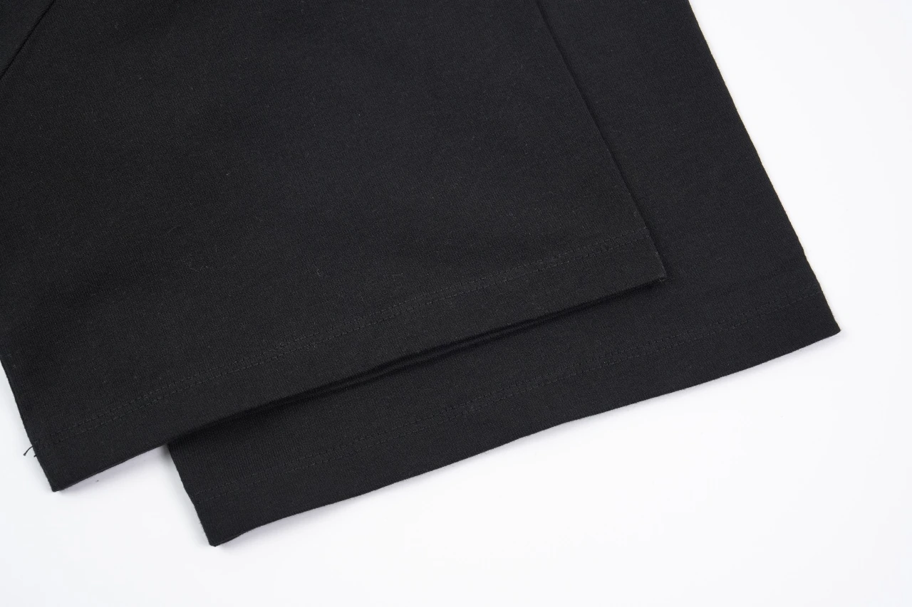 Off-White Black White Spray Arrow T-Shirt product photo from LabelPicks