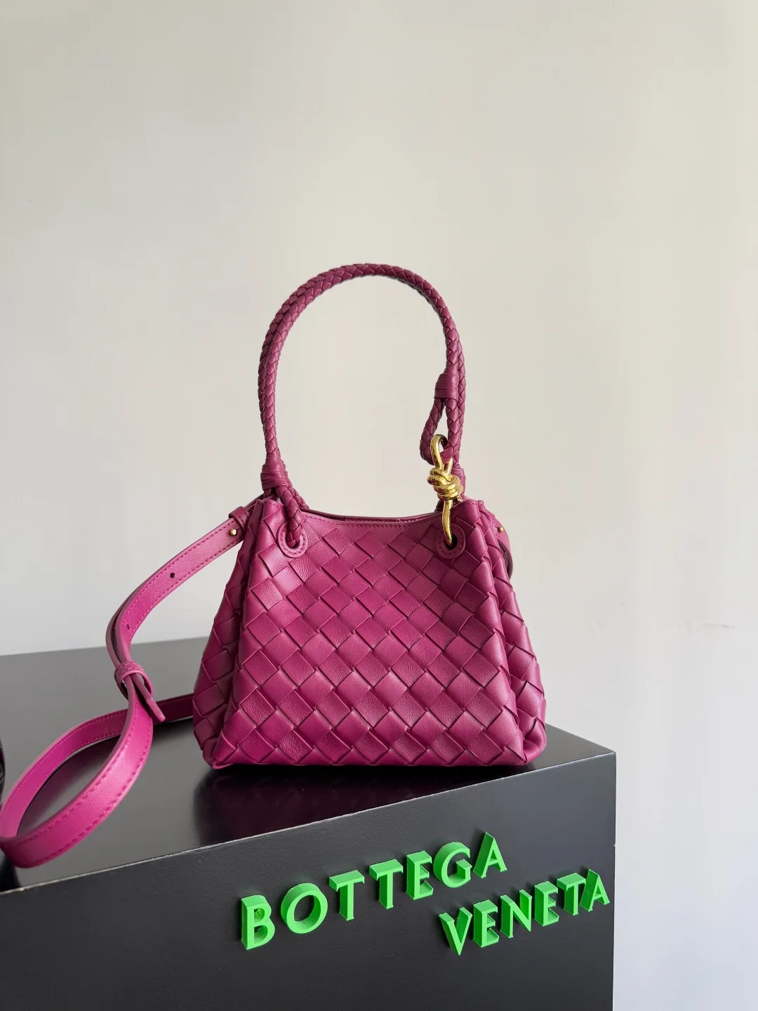 Bottega Veneta Andiamo Top Handle Bag product photo from LabelPicks
