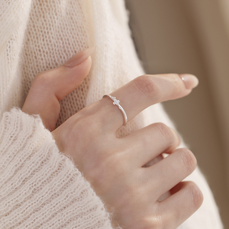 925 sterling silver clove branch plain ring, a minimalist floral ring with a unique design, perfect for a bohemian or indie style, and an adjustable open ring