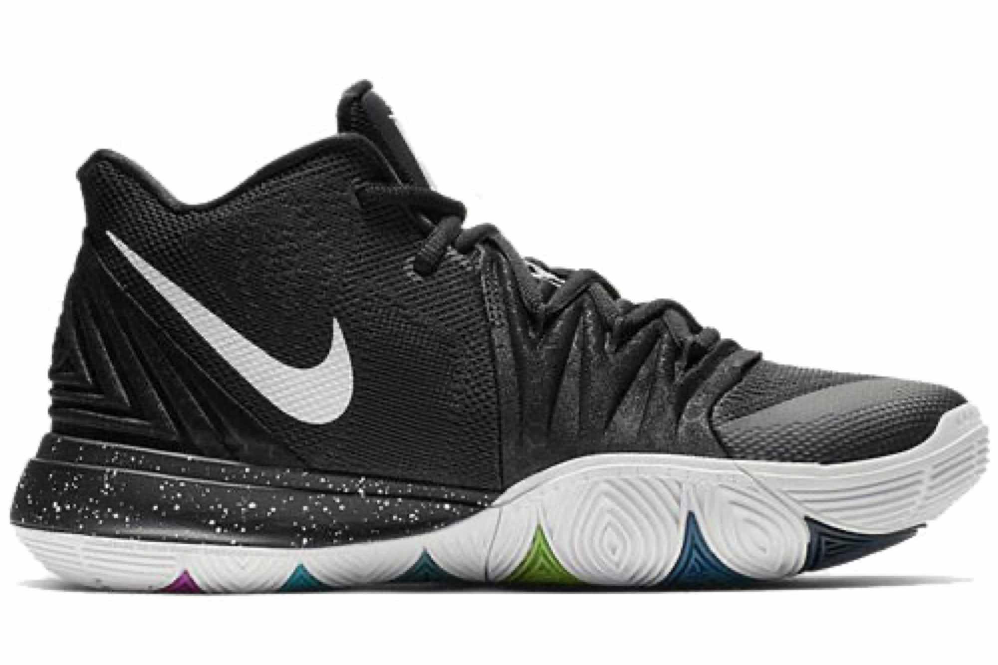 Kyrie 5 EP ‘Black Magic’ AO2919-901