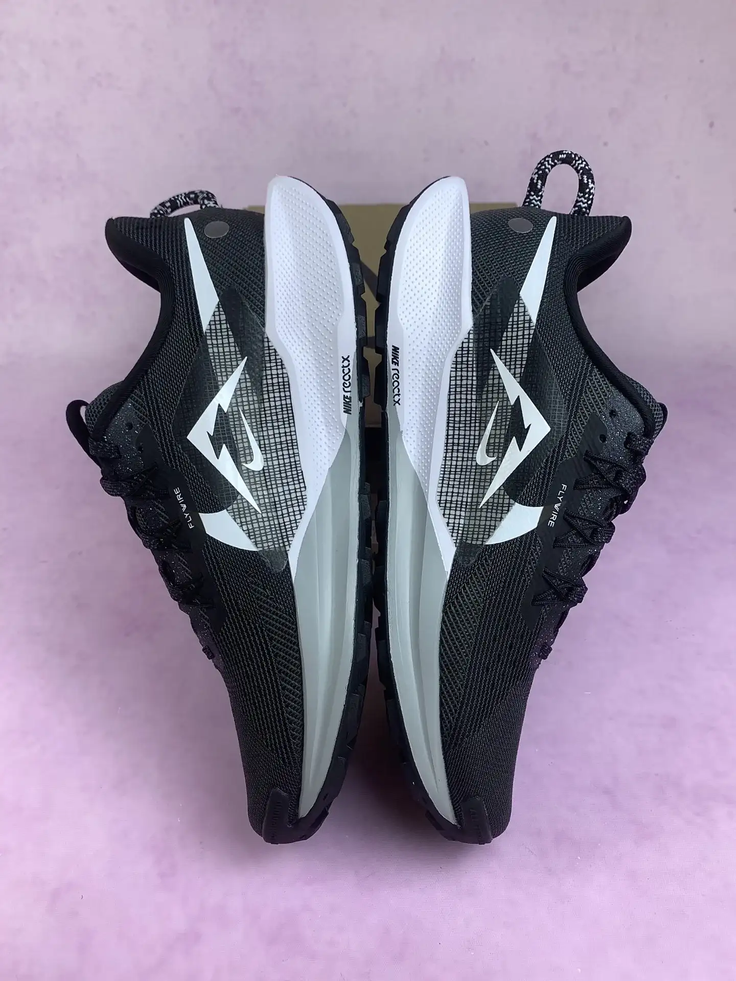 Nike Pegasus Trail 5 Shoes product photo from LabelPicks