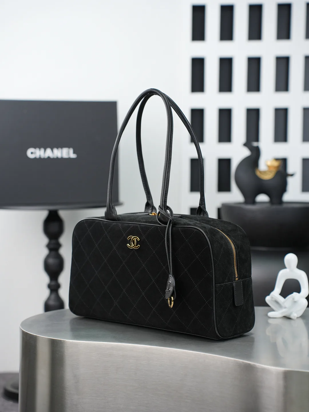 Chanel Black Smooth Leather Top Handle Bag product photo from LabelPicks