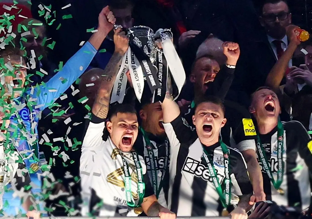Newcastle FULL 2024 SIGNED Newcastle Jersey Carabao Cup Winners 24/25 - COA