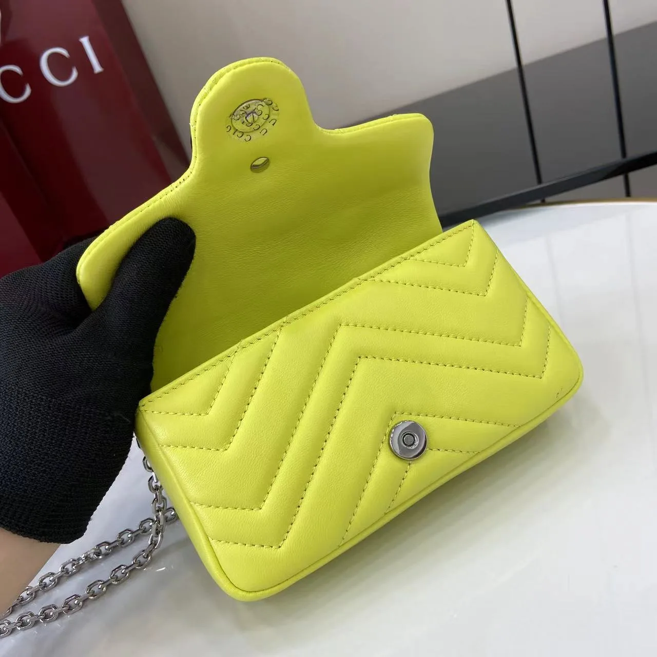 Gucci Marmont Green GG Supreme Canvas Crossbody Bag product photo from LabelPicks