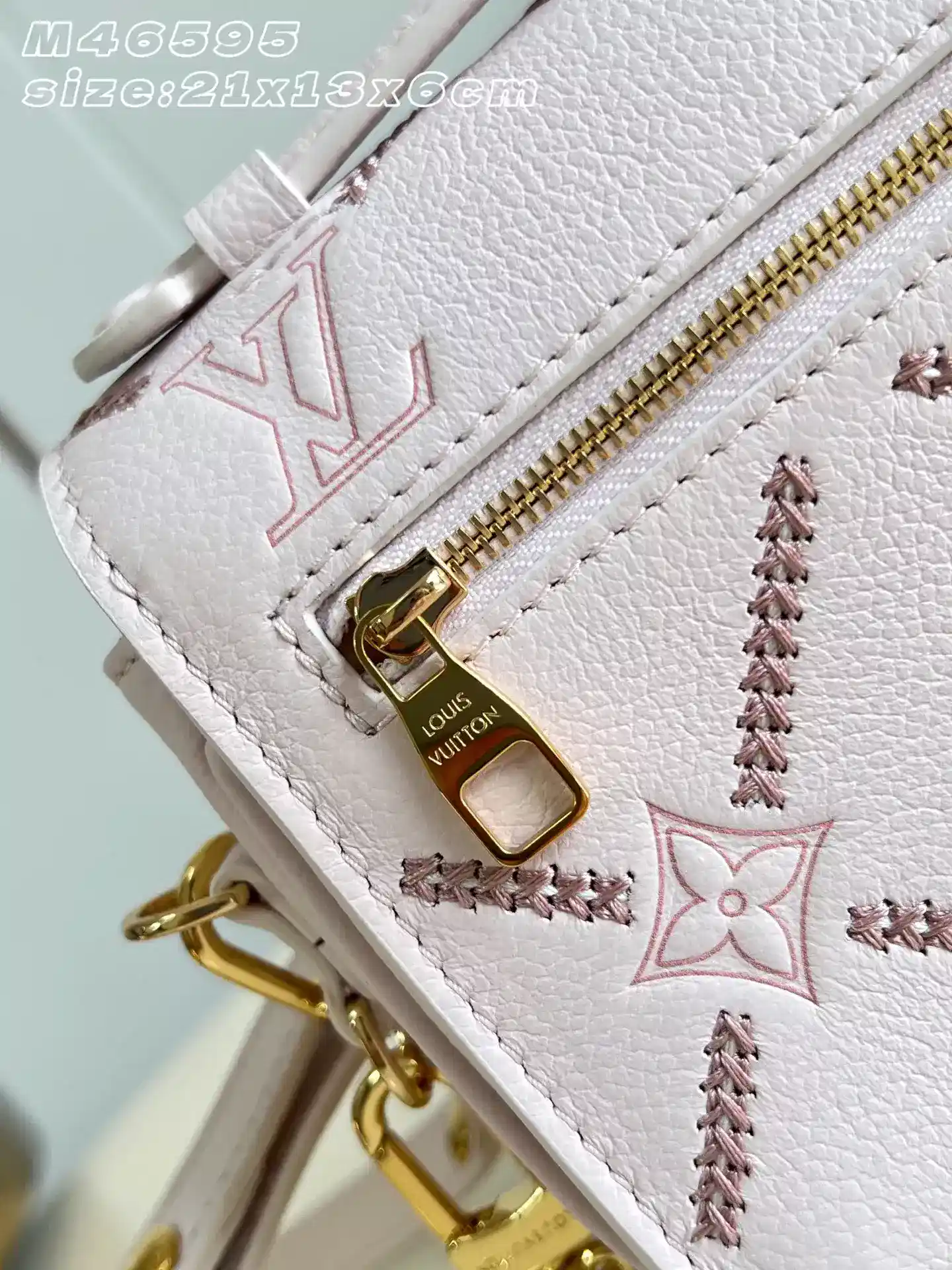 Louis Vuitton Pochette Pink Calfskin Shoulder Bag product photo from LabelPicks