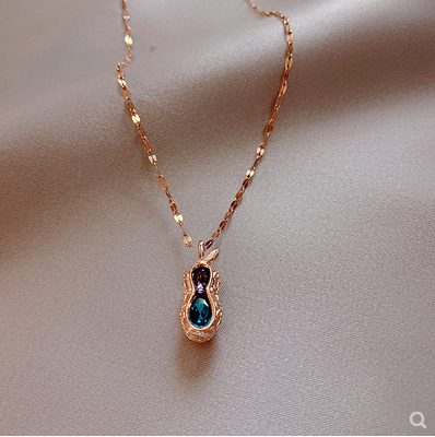Crystal Pendant Necklace Female Minority design cool wind clavicle chain 2020 new simple temperament