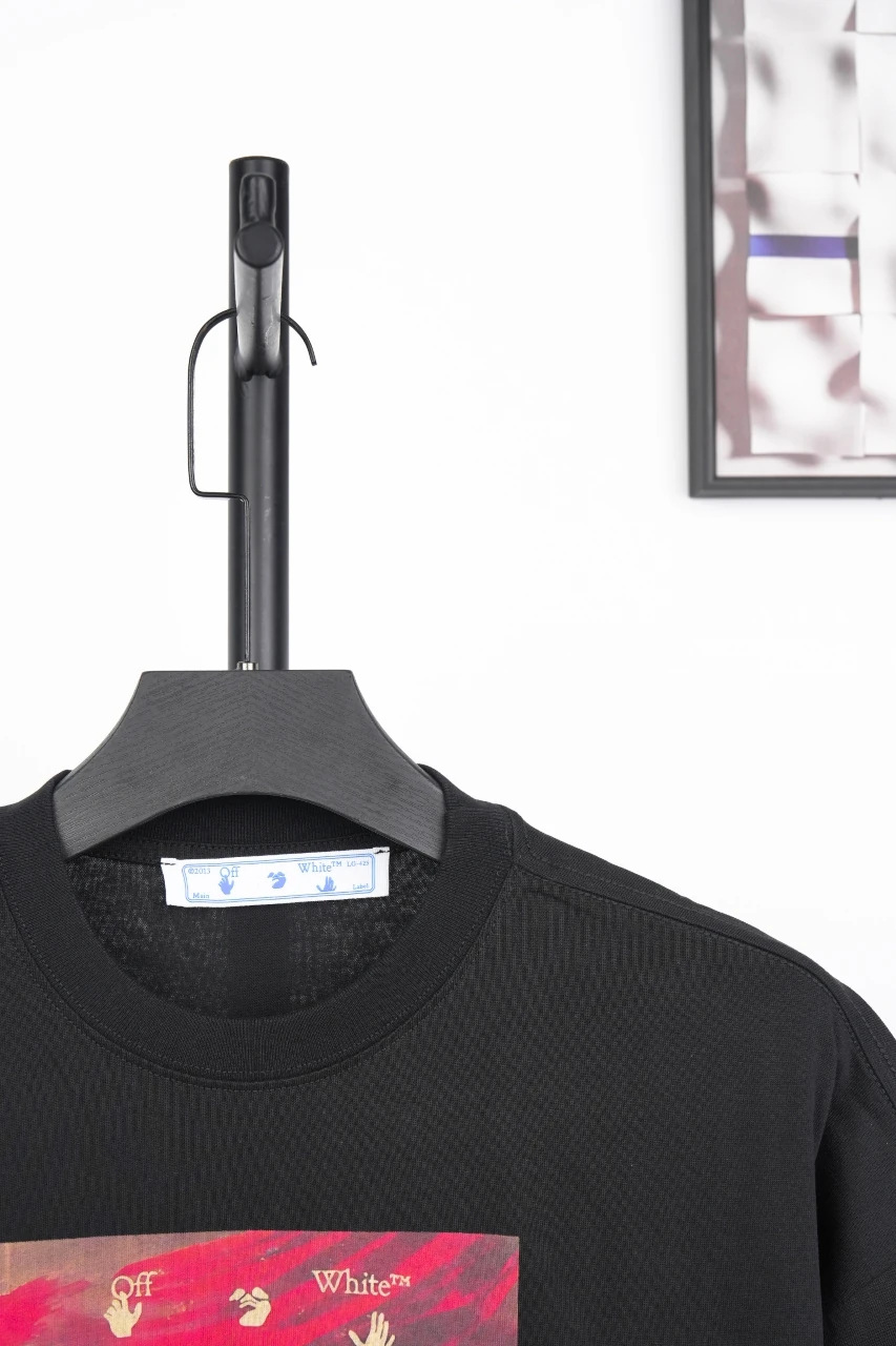 Off-White Black Blurred Painting Arrow T-Shirt product photo from LabelPicks
