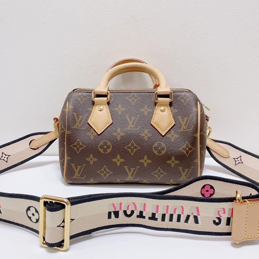 Bolsa Feminina Mini Boston Monogram Marrom Modelo: M81085