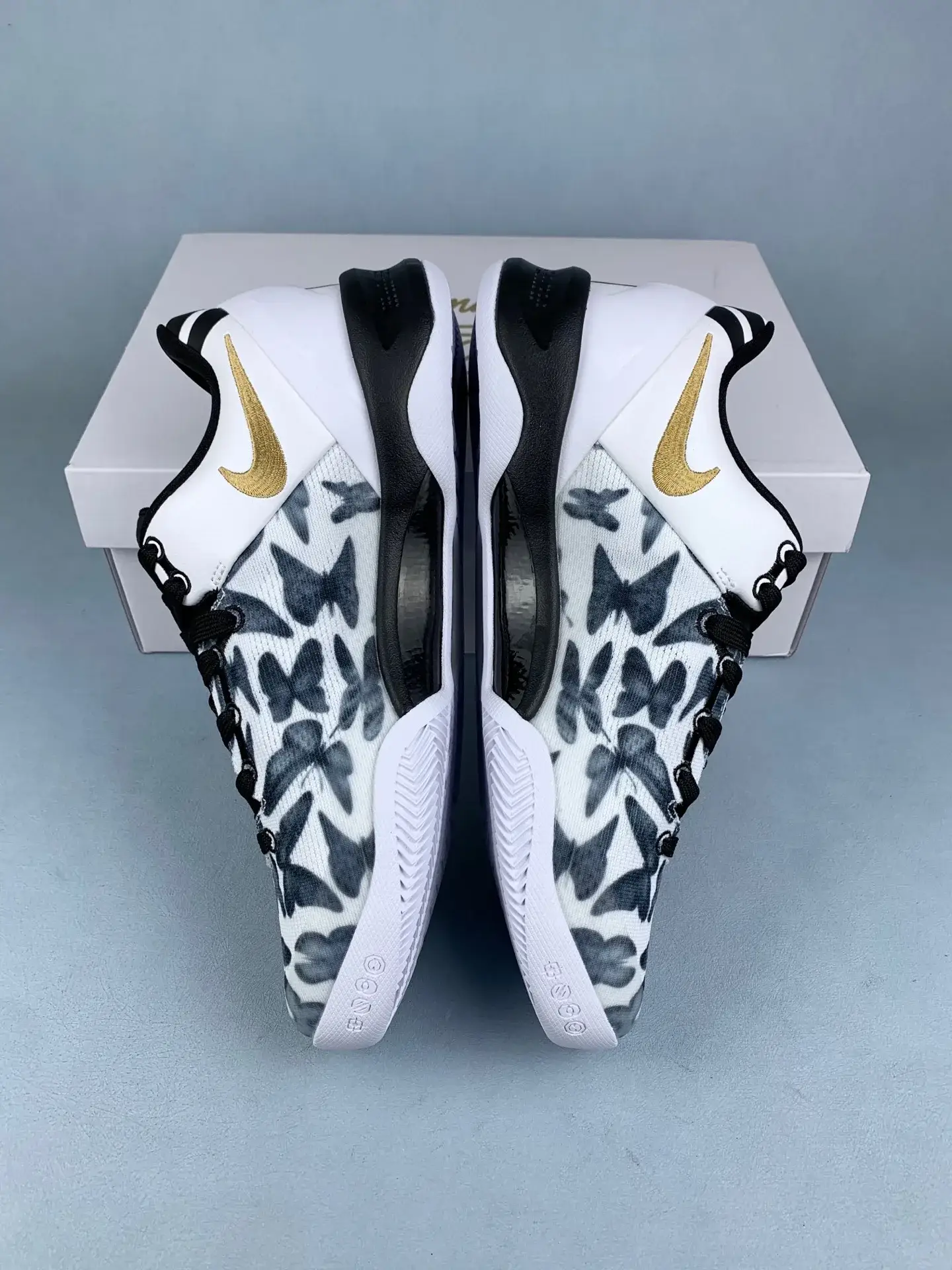 Kobe 8 Protro “Mambacita” Basketball Shoes product photo from LabelPicks