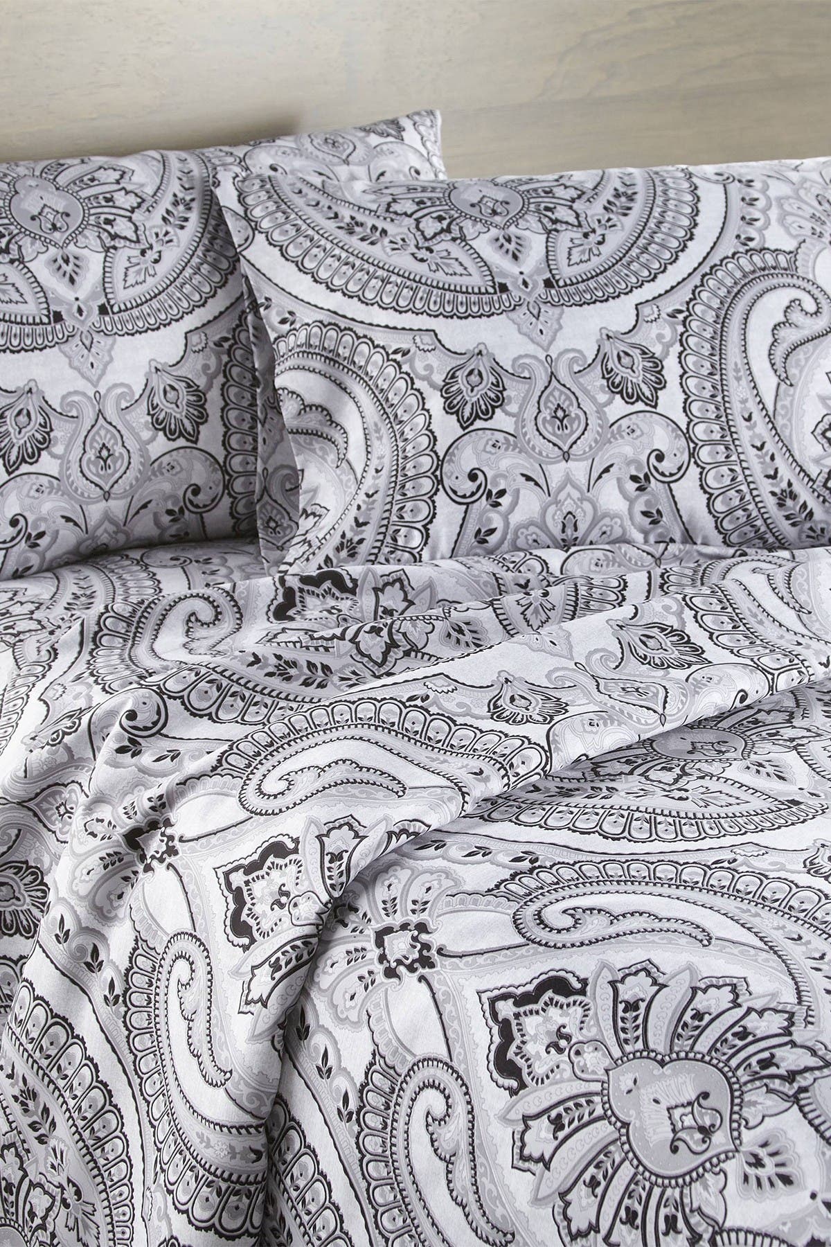 SOUTHSHORE FINE LINENS Pure Melody Sheet Set