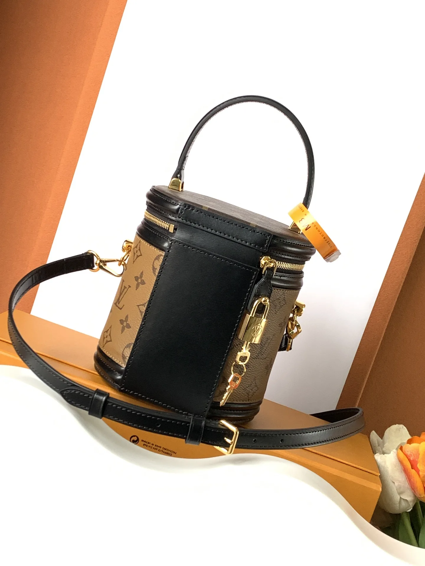 Louis Vuitton Versatile Top Handle Bag product photo from LabelPicks
