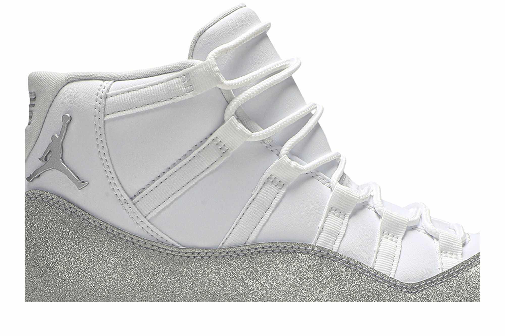 Air Jordan 11 Retro ‘Vast Grey’ AR0715-100
