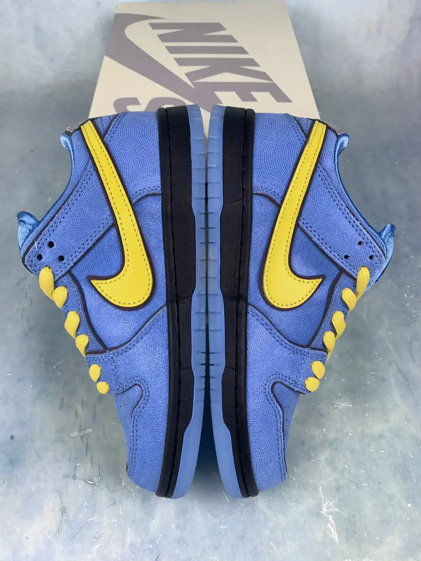 Nike SB Dunk Low Pro x The Powerpuff Girls 'Bubbles' Shoes product photo from LabelPicks