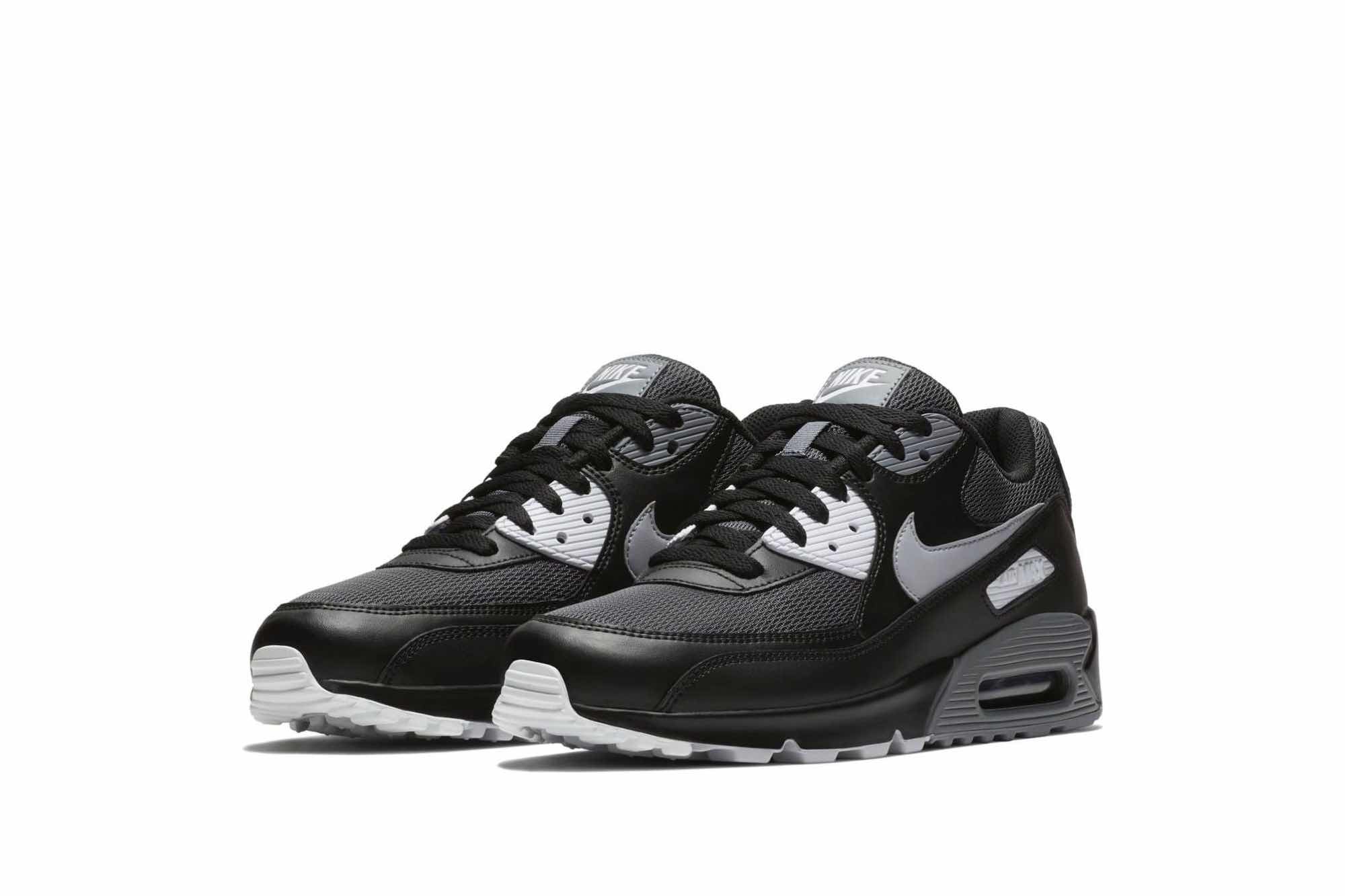 Nike Air Max 90 Essential ‘Black’ AJ1285-003