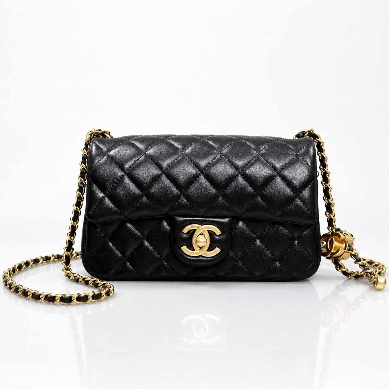 Bolsa Feminina Chanel Mini Classic em Couro Matelassê – 2 Modelos Modelo: A69900