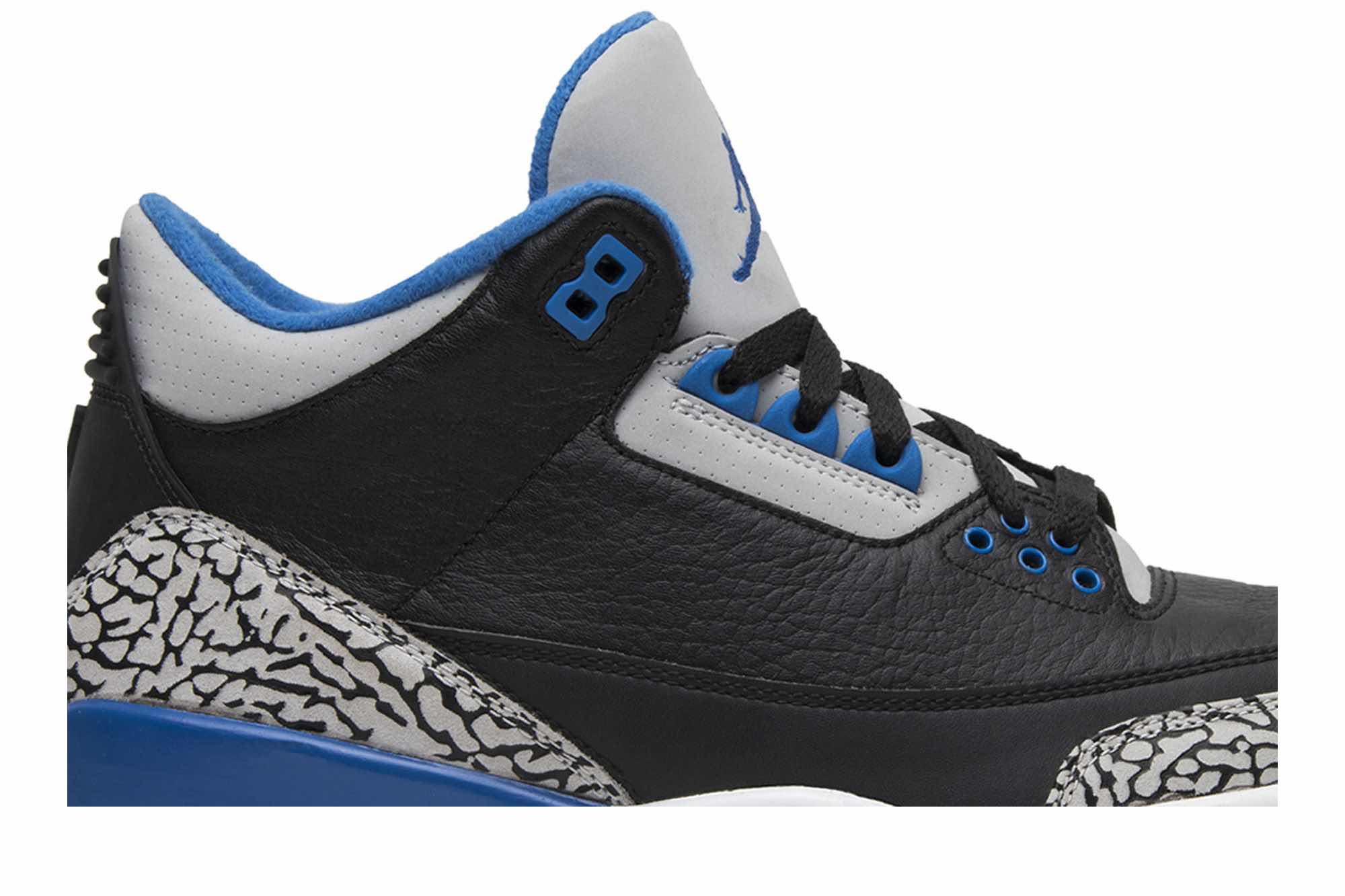 Air Jordan 3 Retro ‘Sport Blue’ 136064-007