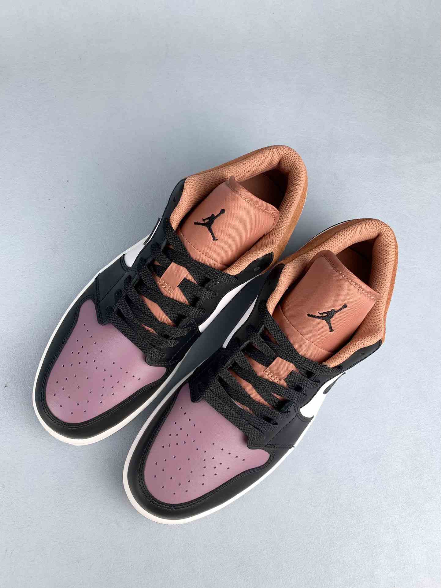 Air Jordan 1 Low SE Shoes