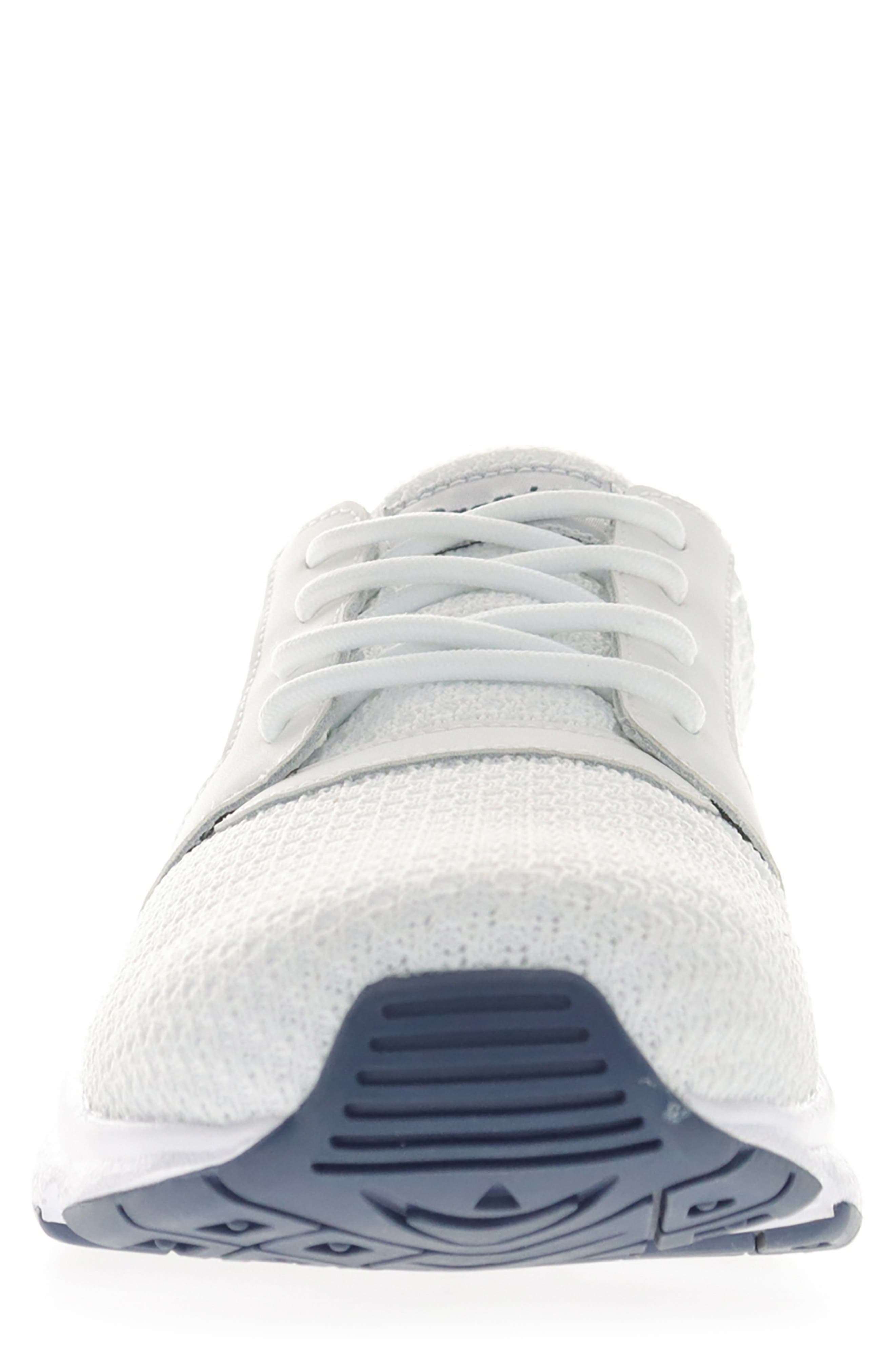 Propét Stability X Sneaker