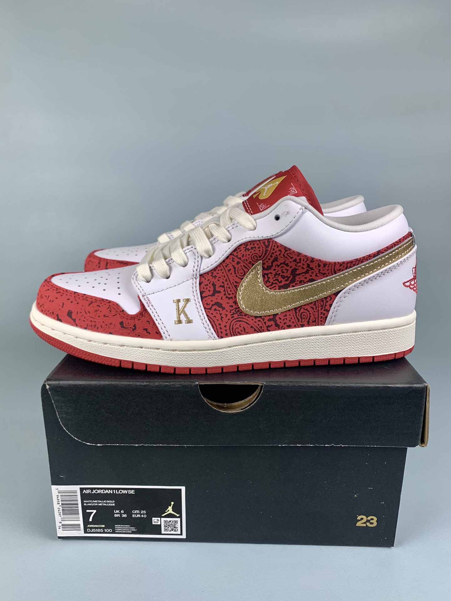 Air Jordan 1 Low SE 'Spades' Shoes
