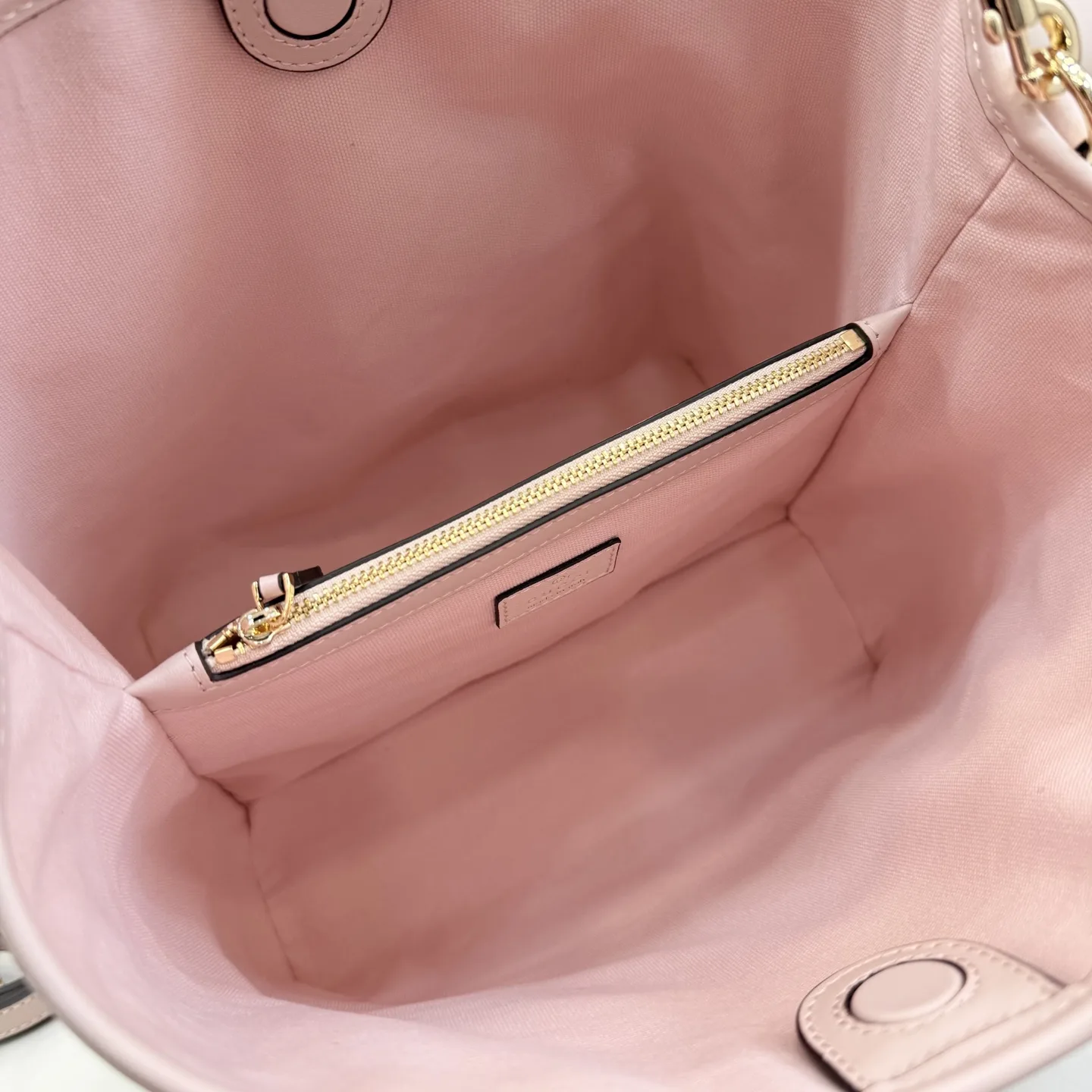 Gucci Polished Top Handle Bag product photo from LabelPicks