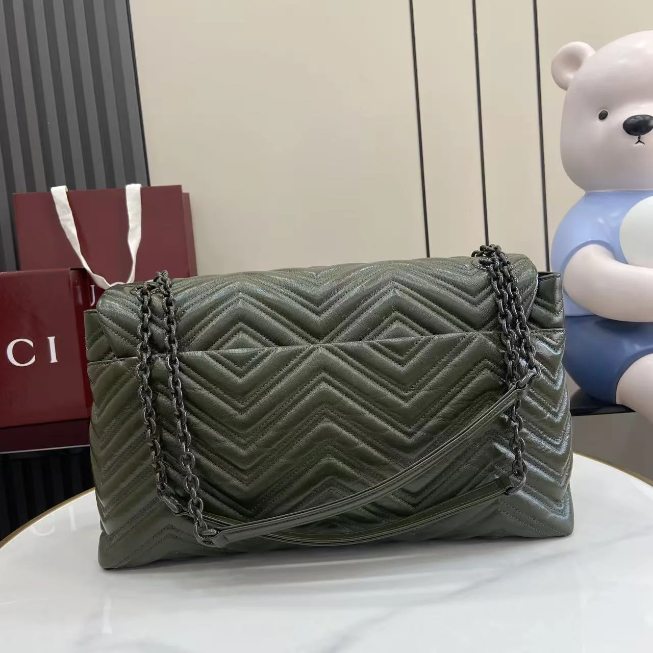 Gucci Marmont Green GG Supreme Canvas Shoulder Bag product photo from LabelPicks