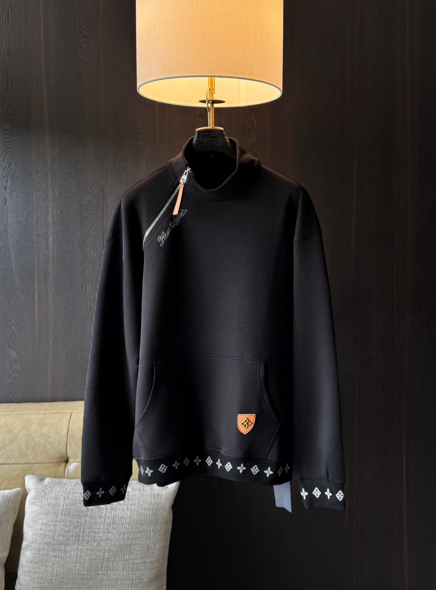 Stereo Letter Print Long Sleeve Stand Collar Sweatshirt