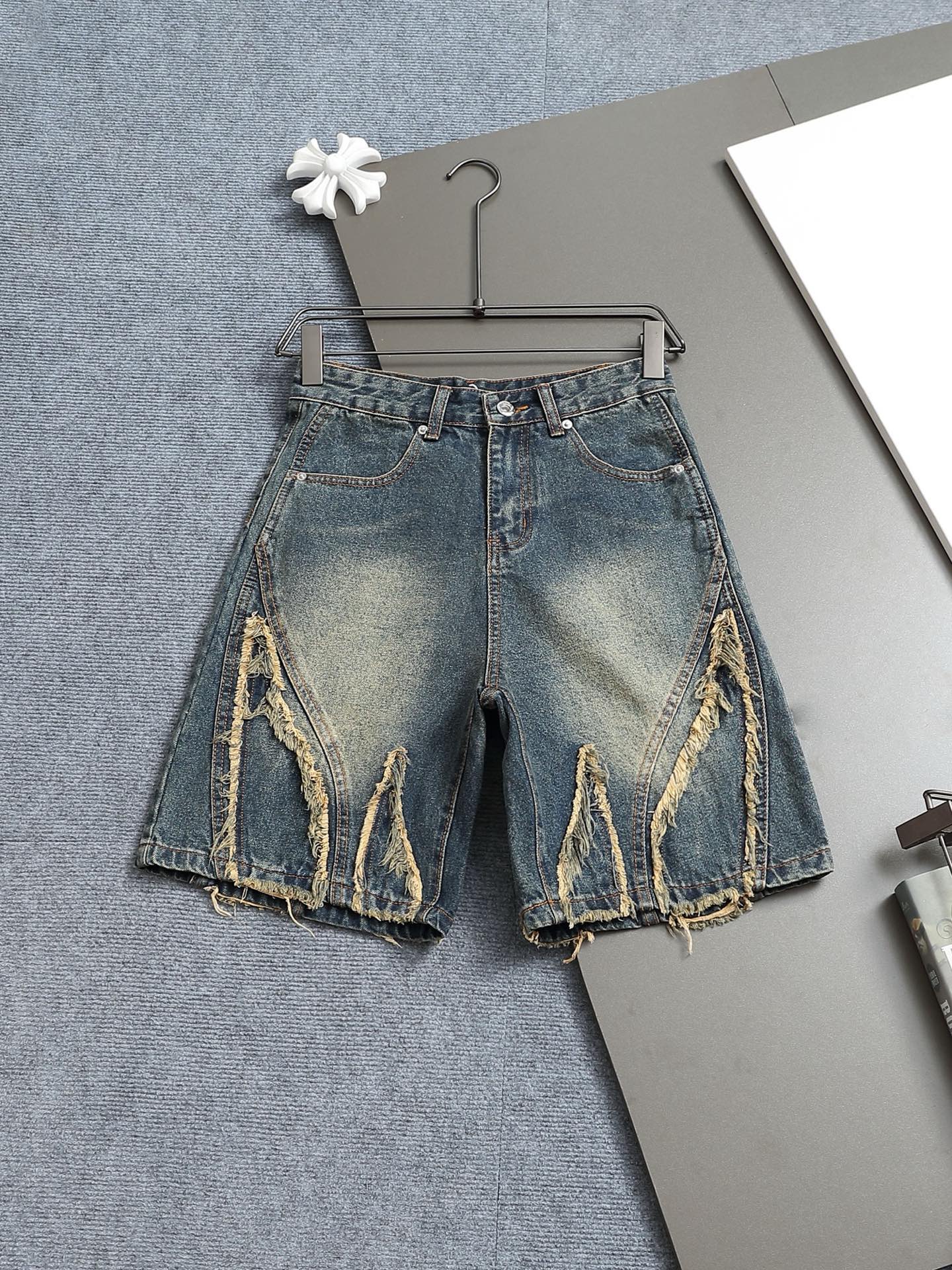 0227 Popular niche denim shorts